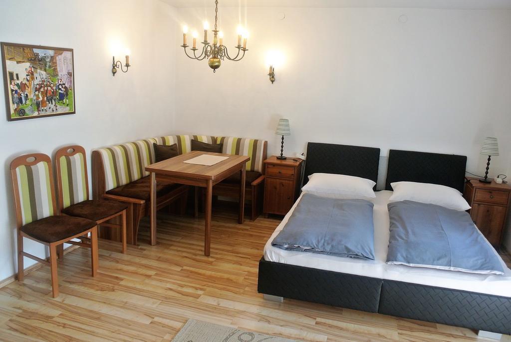 Apartamento Haus Stratton Innsbruck Exterior foto