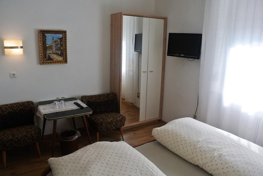 Apartamento Haus Stratton Innsbruck Exterior foto